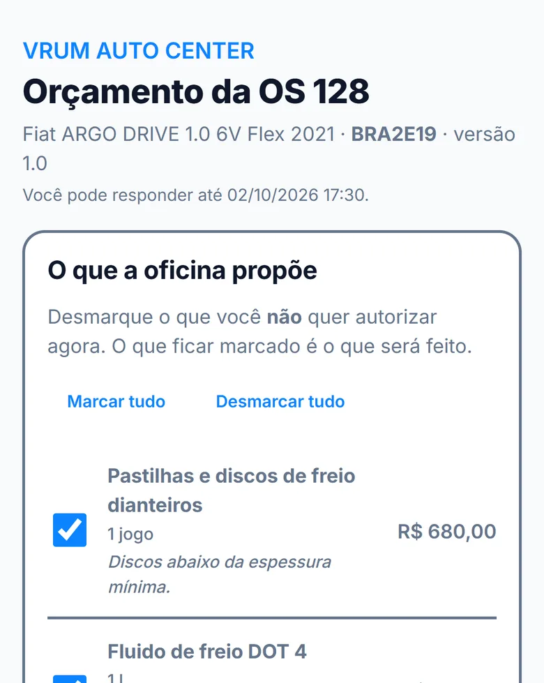 Orçamento aberto no celular, com um item marcado